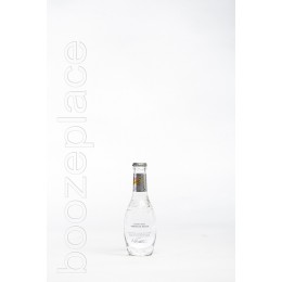 boozeplace Schweppes Pimienta Rosa roze